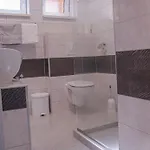 Oros House Apartmanhaz *