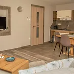 Oros House Apartmanhaz Apartment Orosháza
