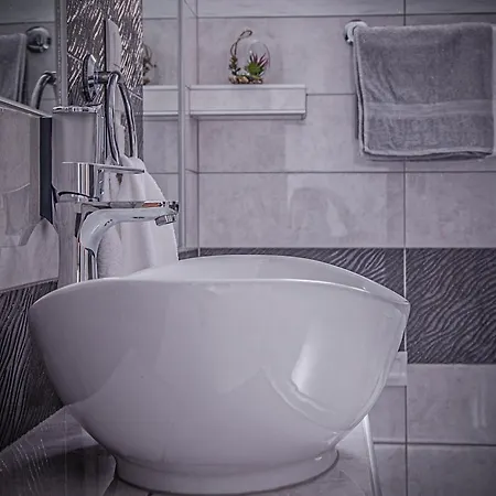 Appartement Oros House Apartmanhaz *