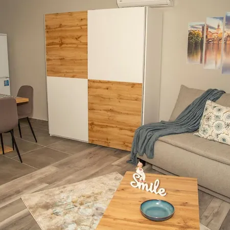 Appartement Oros House Apartmanhaz