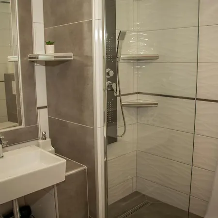 Appartement Oros House Apartmanhaz Orosháza