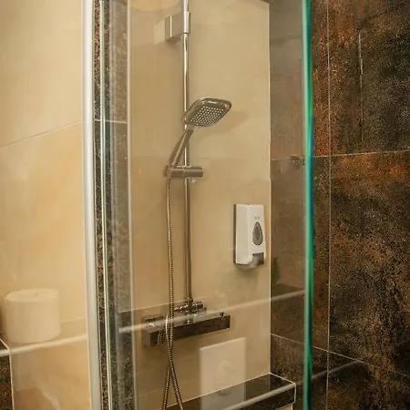 Appartement Oros House Apartmanhaz *