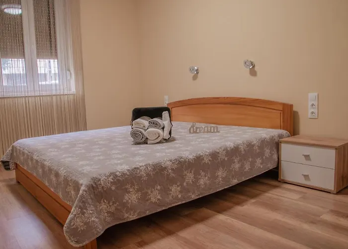 Oros House Apartmanhaz Appartement