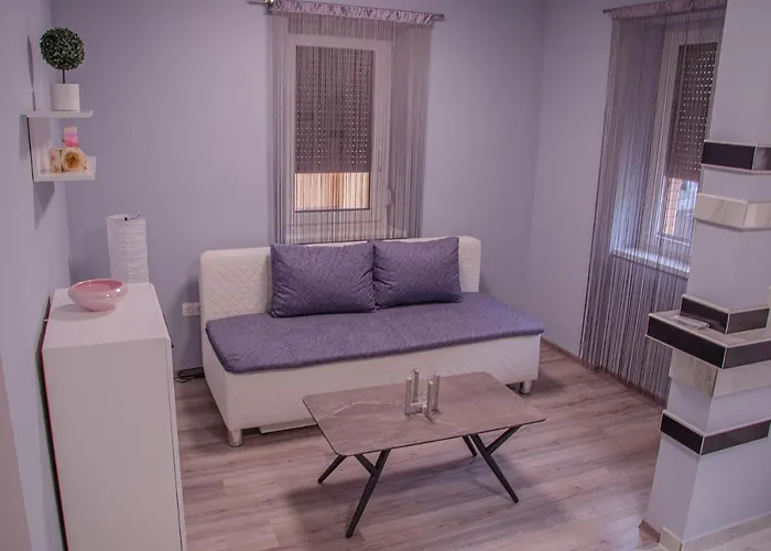 Appartement Oros House Apartmanhaz Orosháza