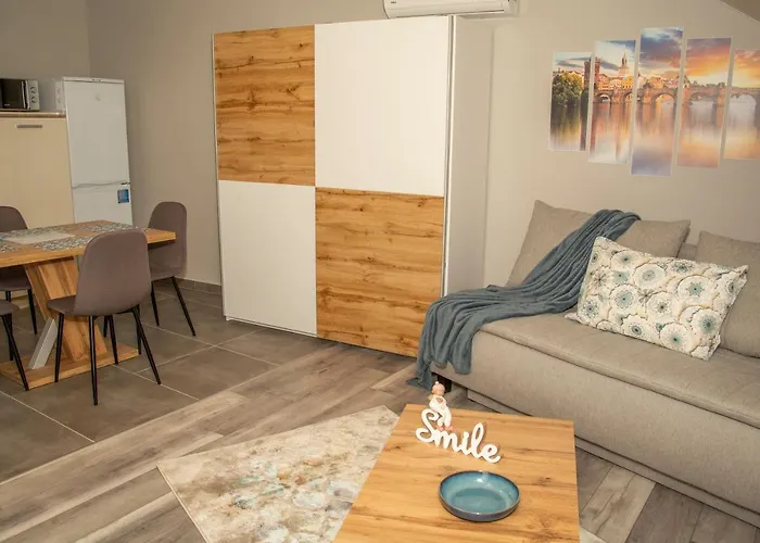 Appartement Oros House Apartmanhaz