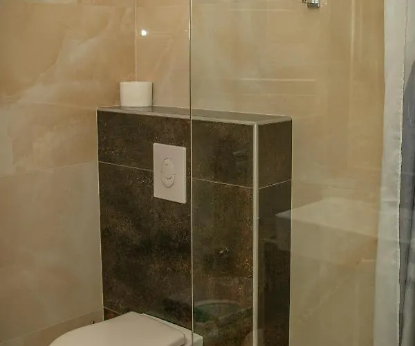Oros House Apartmanhaz Appartement *